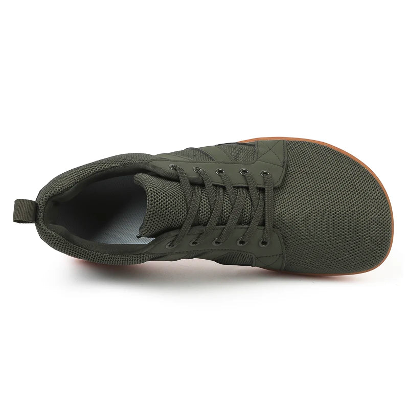 Wide-toe shoes, men's fashion, sneakers