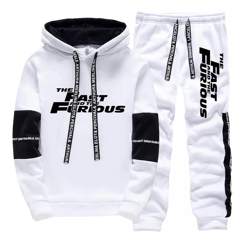 Men's long-sleeved sweatshirt, suitable for autumn and winter.