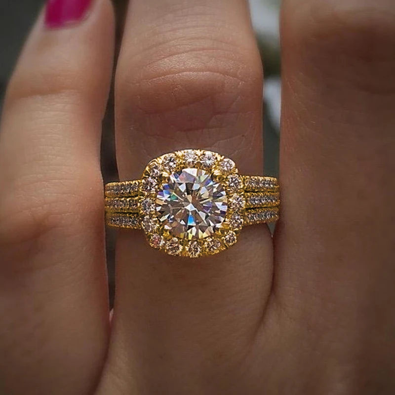 Huitan Fashion Rings for Women with Luxury Engagement Rings