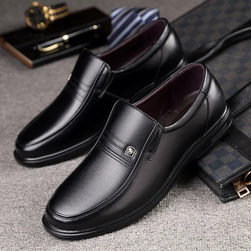 Luxury Brand Men's Leather Formal Shoes 2025