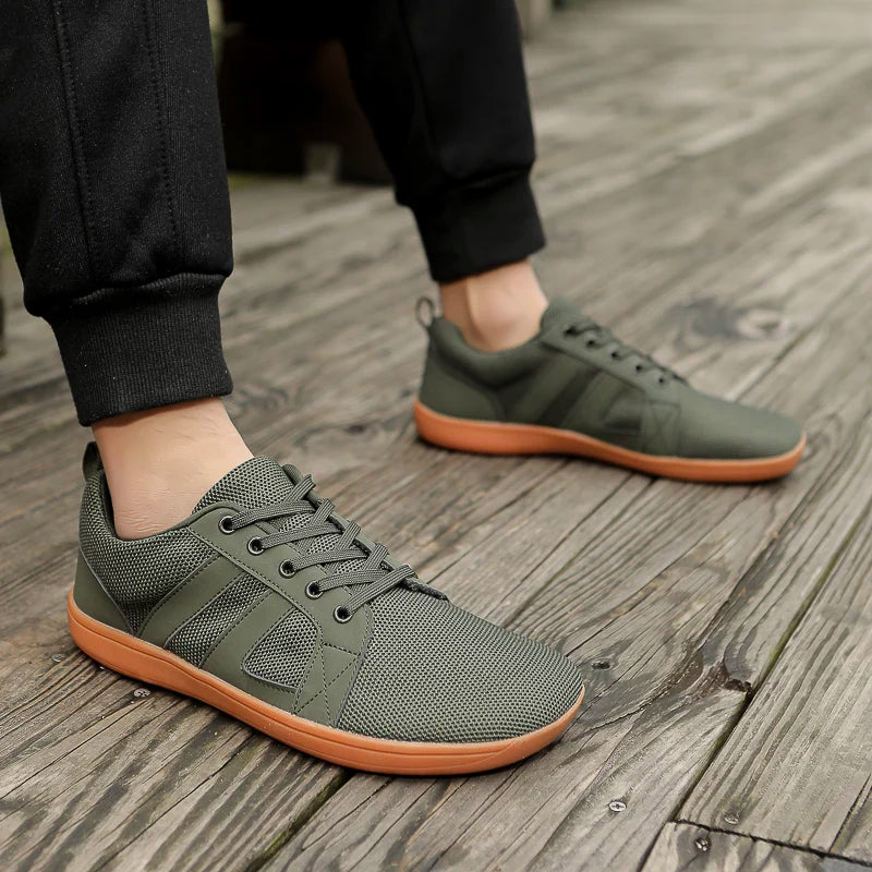 Wide-toe shoes, men's fashion, sneakers