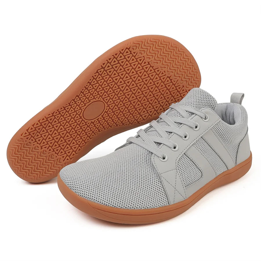 Wide-toe shoes, men's fashion, sneakers