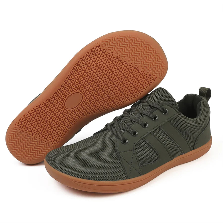 Wide-toe shoes, men's fashion, sneakers